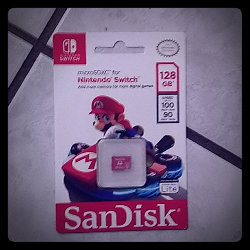 128 GB memory card